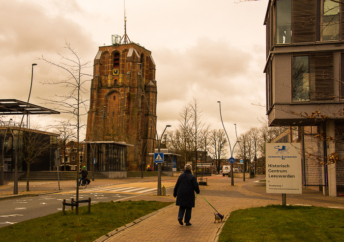 Jodå - tornet lutar, Leeuwarden
