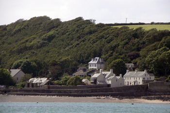 Ett smakprov p landskapet i Wales, Dale Bay.